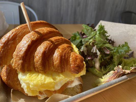 Smoked Salmon French-styled scrambled egg, crème fraiche on croissant  4/5