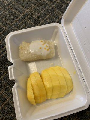 Mango With Sweet Sticky Rice (Seasonal)