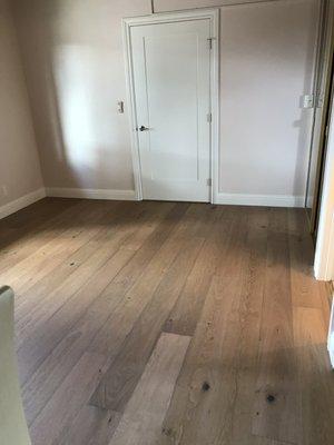 Oak wood floor