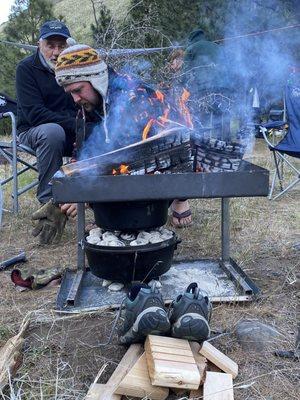 Double stacked Dutch oven action