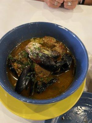 Cozze E Salsiccia