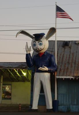 The famous Harvey the Rabbit on TV Highway in Reedville