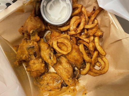 Garlic Parmesan with curly fries combo