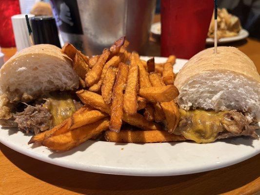 Roastbeef Poboy with sweet potato fries