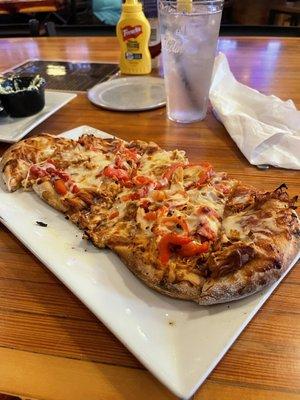 BBQ chicken flatbread