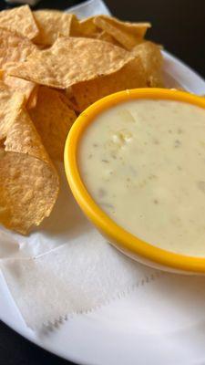 Queso and chips