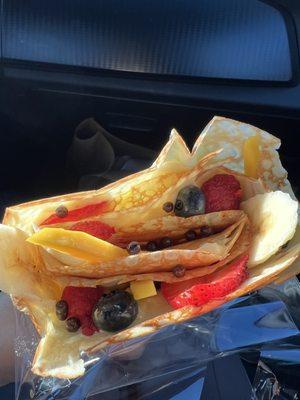 11. T-Swirl Fruits Cocktail Crepe