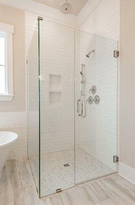 Beautiful Master Tile Shower