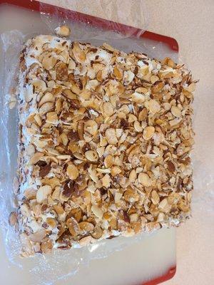 Burnt almond torte