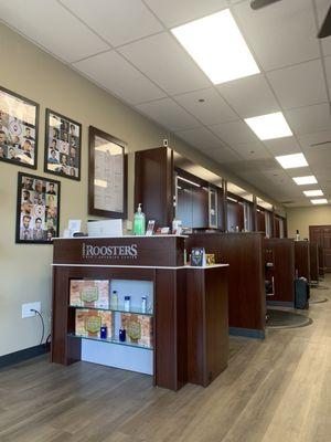 Roosters Men's Grooming Center