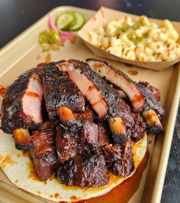 Burnt Ends, Ribs and Mac