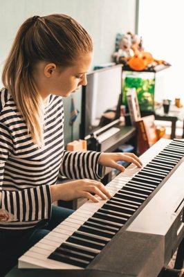 Play N Music Astoria Piano Lessons