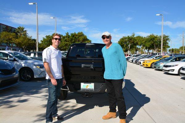 Thank you Evolution Leasing for giving me a great deal on this Toyota truck!