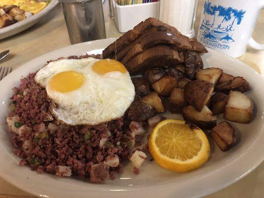 Homemade Corned beef hash with eggs