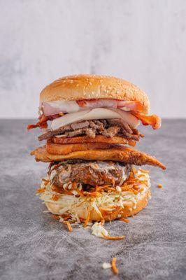 Mega insulina burger (4 meats)