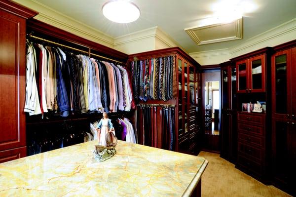 Gorgeous walk-in closet