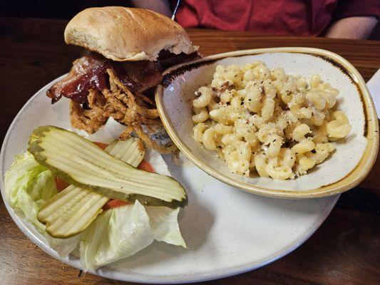 Fireside Burger ( with upgraded side of Mac & cheese w/ bacon)