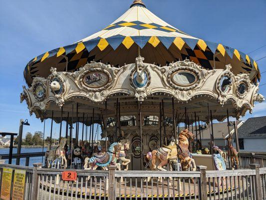 Carousel at Barefoot Landing