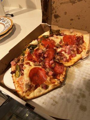 Pizza slipped in box