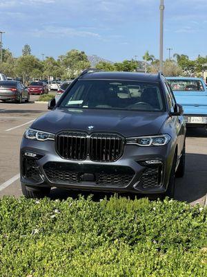 BMW X7