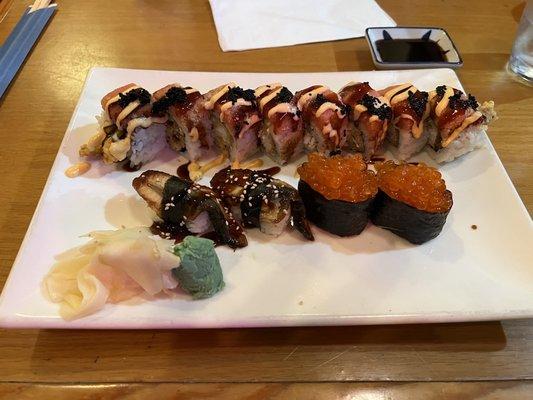 Spider-man Roll (soft shell crab), eel, salmon roe