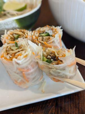 Tofu mushroom summer roll