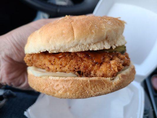 R spicy chicken sandwich