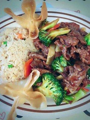 Combination platter...beef w.broccoli