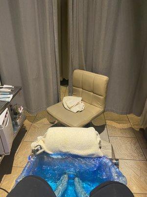 Private pedicure space for one :)