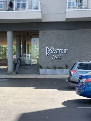 The Roasterie Café - Woodside Village