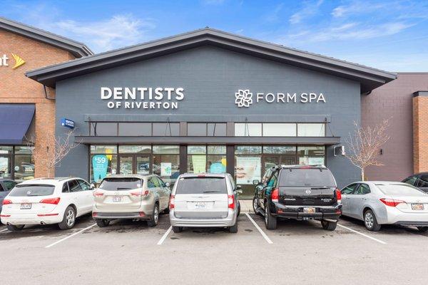 Looking for a family dentist in Riverton, UT? You have come to the right spot!