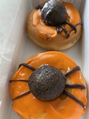 "Spider" donuts for Halloween.