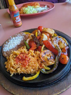 Shrimp fajitas, luncheon portion!!!