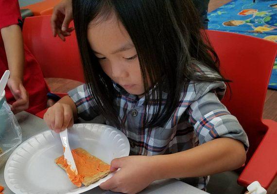 Making haunted houses! Storytime and activity every Saturday at 11:15am. And it's free!