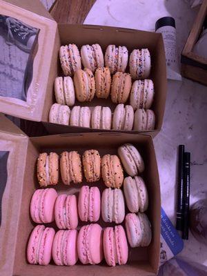 Macarons: birthday cake, pumpkin spice, fruity pebbles, strawberry, vanilla.