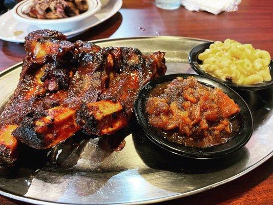 Beef Rib, Mac and yams