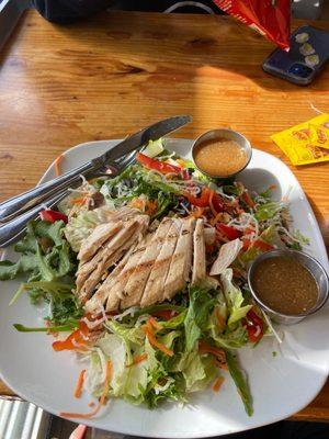 Salad with chicken