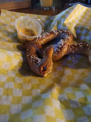 Hot pretzel