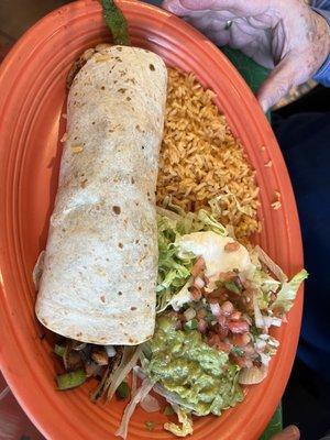 Burrito fajita with shrimp