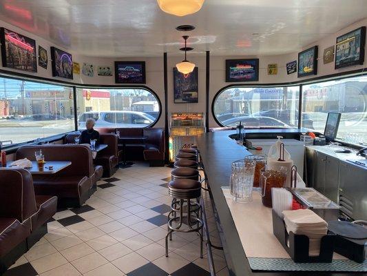 The Bar Area at 410 Diner