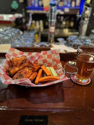 Nashville, hot honey, wings & game day, citrus wheat beer