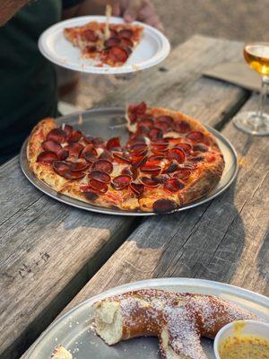 Pepperoni pizza