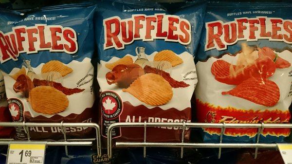 All Dressed Ruffles in snack size!!! YaSSS