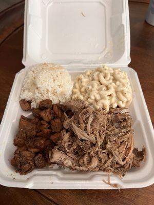 Large mixed plate with huli huli chicken and luau pig