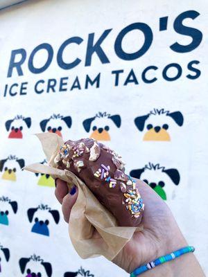 Regular size split taco (mint chip + cookies n cream) dipped in milk choco & sprinkles + almonds