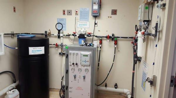 We provide ultrapure water for dialysis.