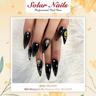 Get ready to show off those pretty nails at Solar Nails! 
Our team specializes in creating stunning designs that will make your nails