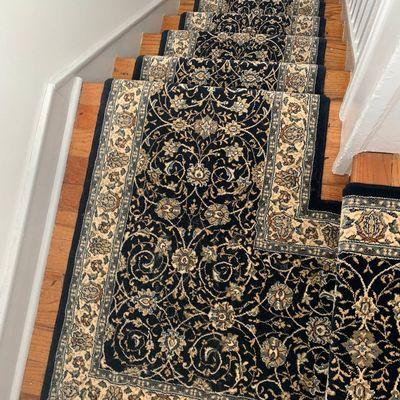 Korkmaz rugs and flooring installed beautifully custom runner on the stairs. #korkmazrugsfloors #mohawkstyle #maslandcarpet