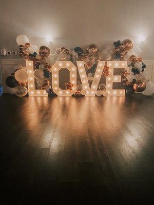 We have the perfect LOVE letters sign that you can add on to make your event special! 
 
 
 www.theharrisonballroom.com
 
 #HarrisonBallroom