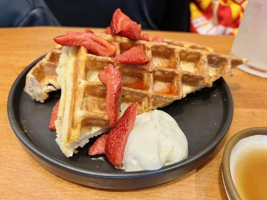 Kids' strawberry waffle